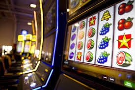 hk paito app features showing live football betting and casino games